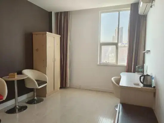 Longhai Yulong Hotel