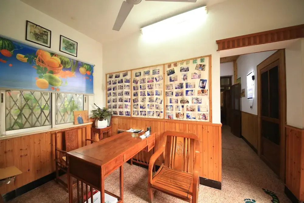 Zhouzhuang Courtyard 99 Hostel