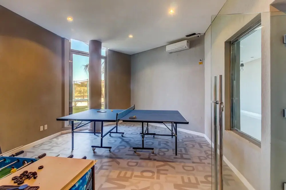 Moderno apartamento frente al mar y piscina - Azure Towers