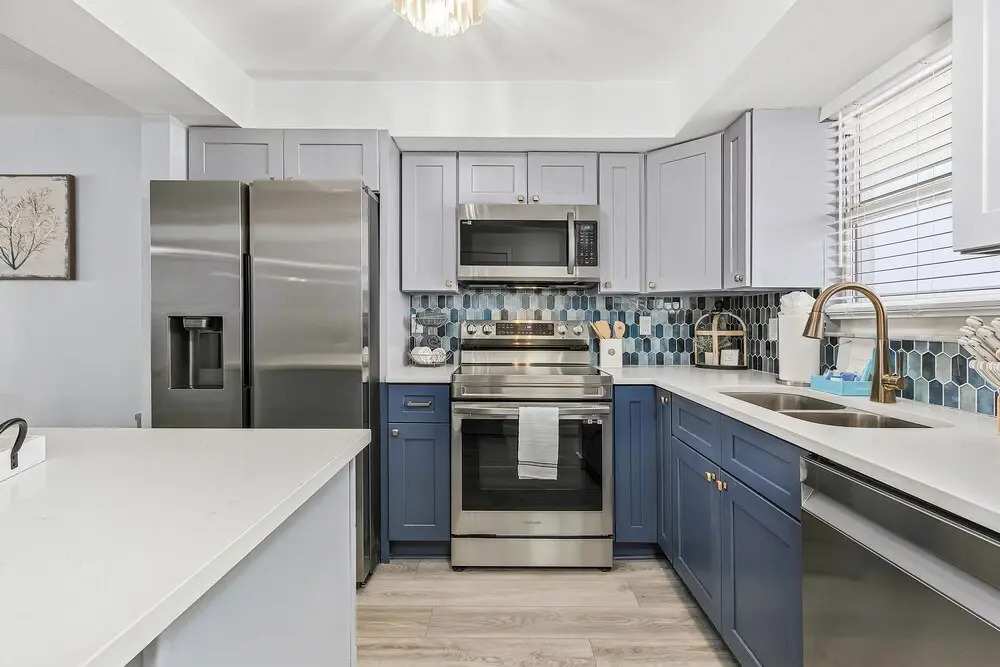 Beach Villas # 102-250 Estero Blvd apts