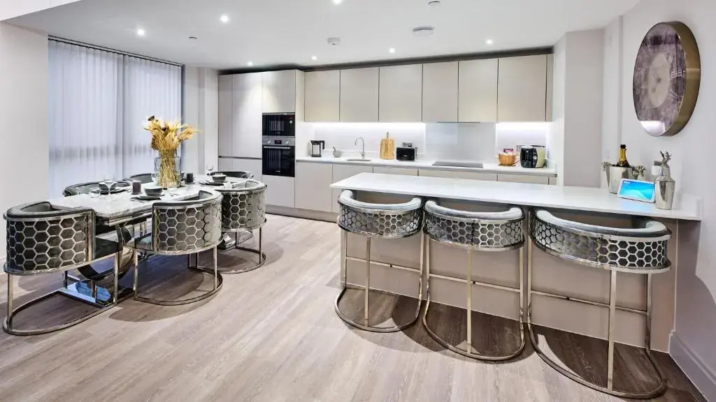Luxury 3 Bed Penthouse Sea & Golf View, Brand New