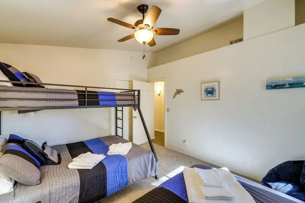Golf, Swim, Soak! Family-friendly Scottsdale Home