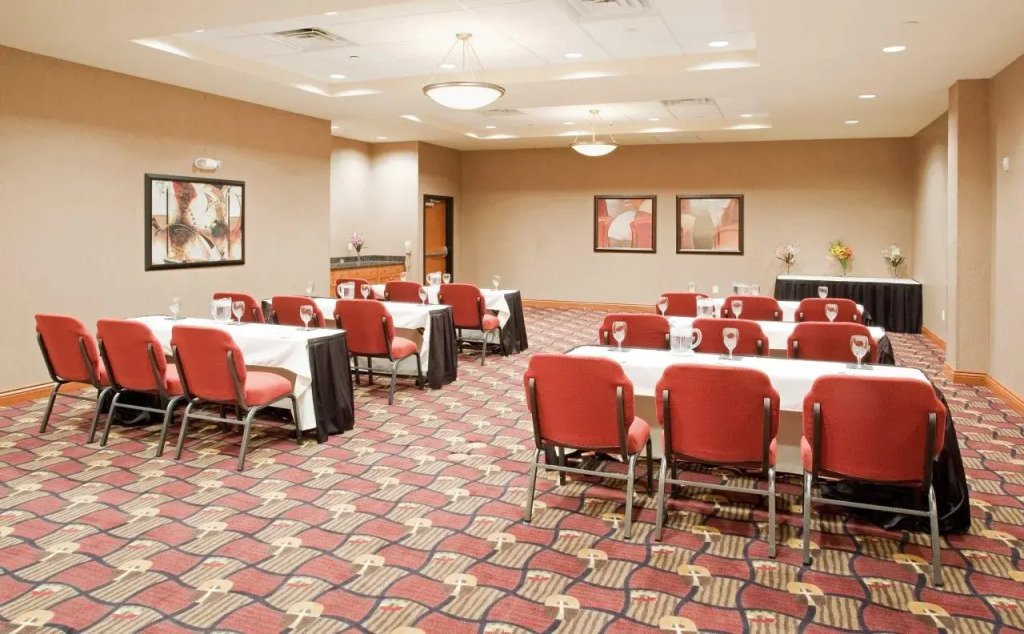 Holiday Inn & Suites Grand Junction-Airport by IHG