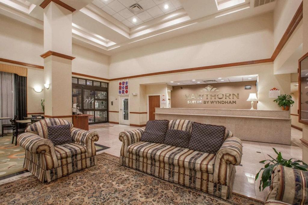 Hawthorn Suites Midwest City