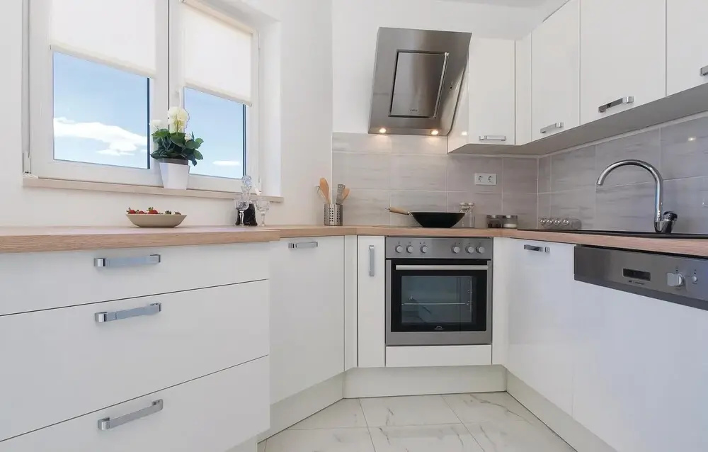 Four-Bedroom Holiday Home In Pisak