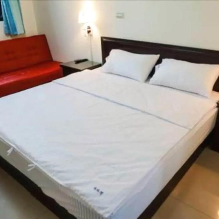 Dolphin Bay B&B