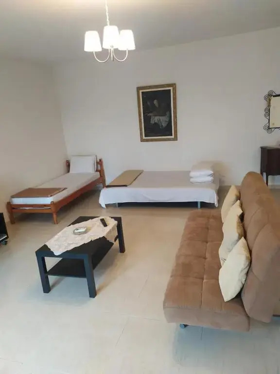 Afrodites sea view house