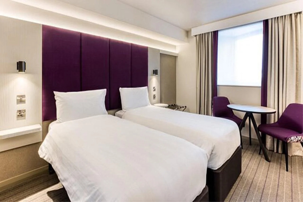 Premier Inn Liverpool John Lennon Airport