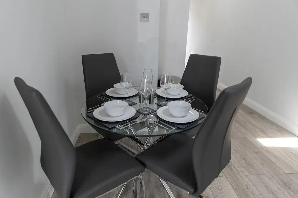 London Northwick Park by Riis Property