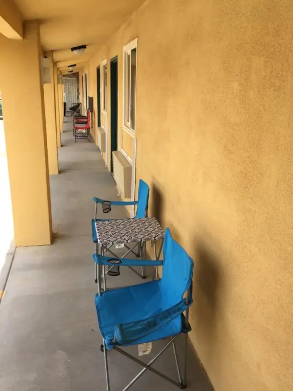 Mayfair Motel