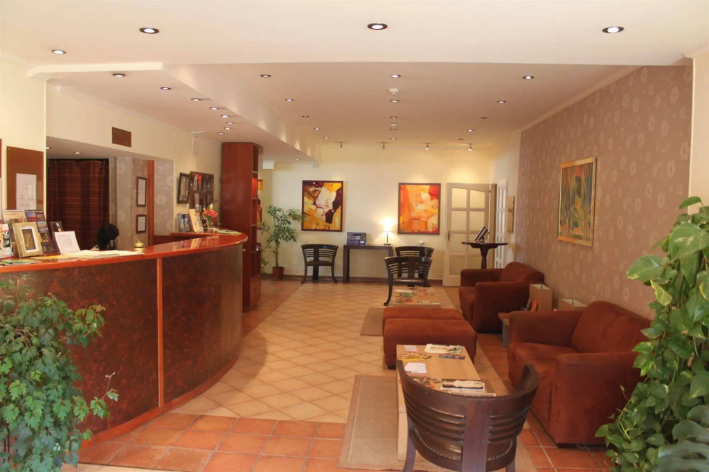 Alfa Art Hotel