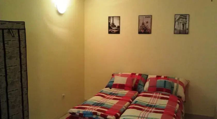 Urban Life Central Hostel and Lounge