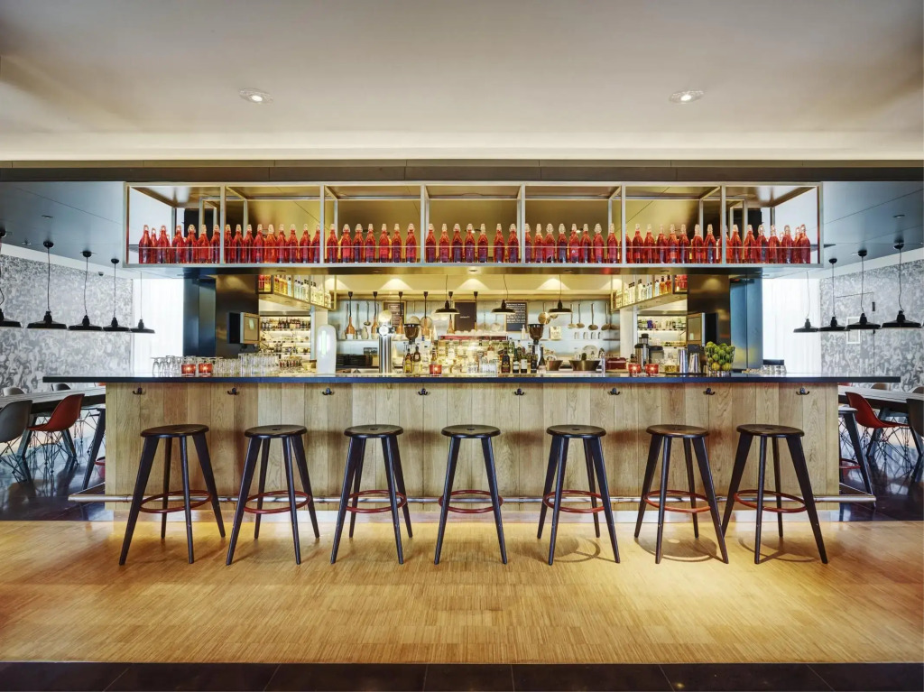 citizenM Seattle South Lake