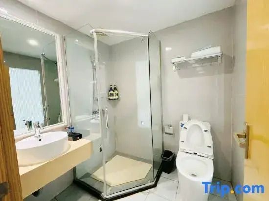 Chengyi chain hotel (Jinyinhu Wanda store)