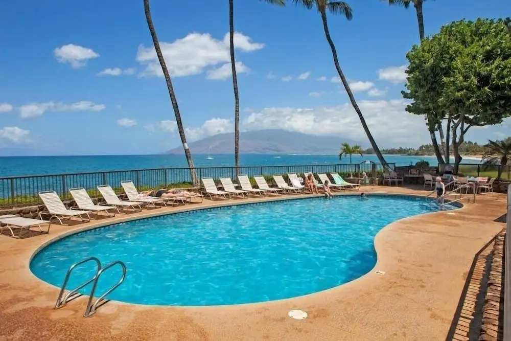 Royal Mauian, #205 2 Bedroom Condo by RedAwning