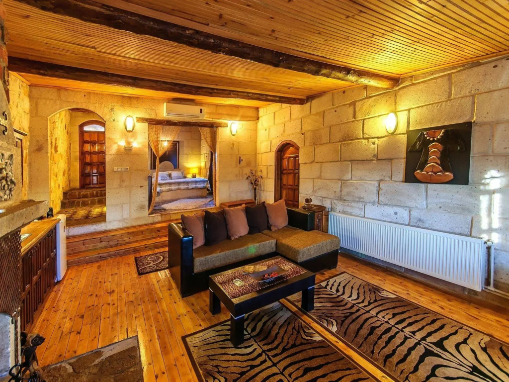 Adanos Konuk Evi