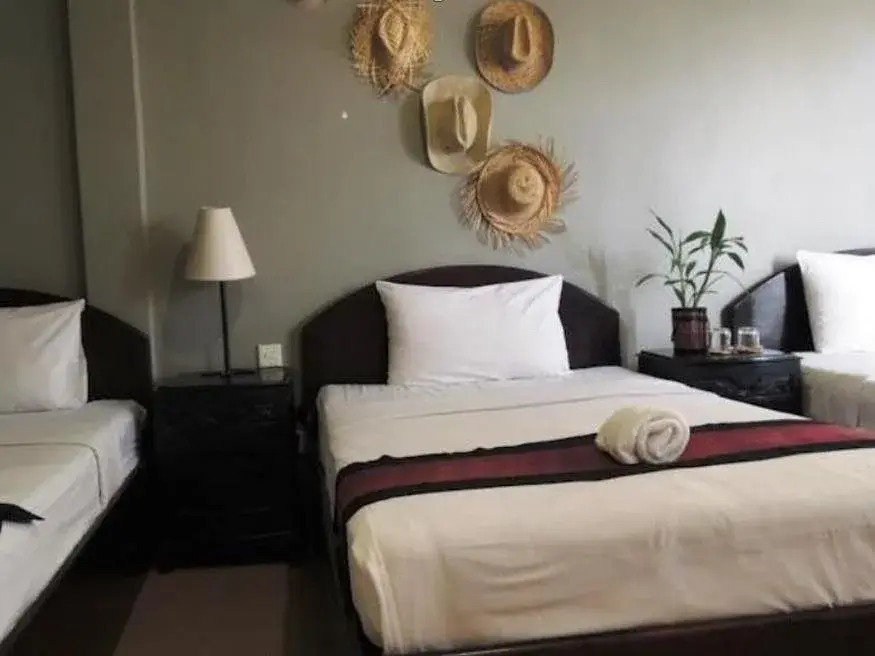I Lodge Hostel
