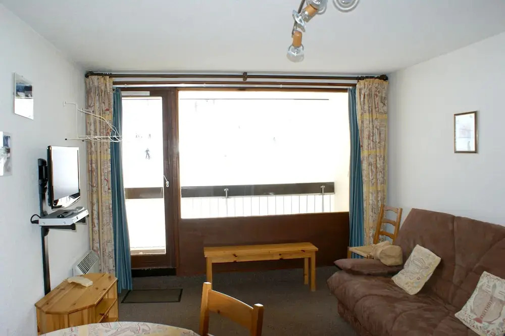 Studio in Montgenèvre, With Wonderful Mountain View, Balcony and Wifi