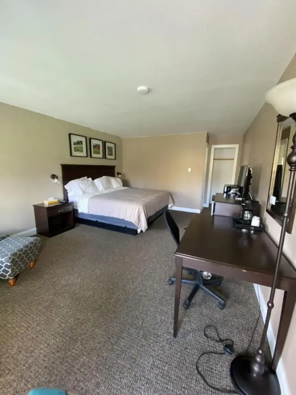 The Sunview Motel
