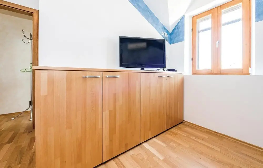 Nice Home in Vodice With Wifi and 4 Bedrooms