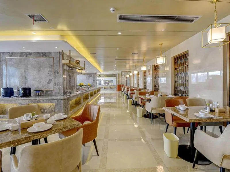 Vienna Hotel (Nanchang County Chengbi Lake)
