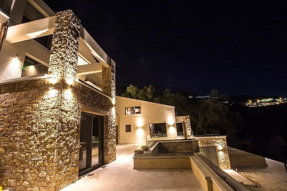 Golden Bay Suites & Maisonettes