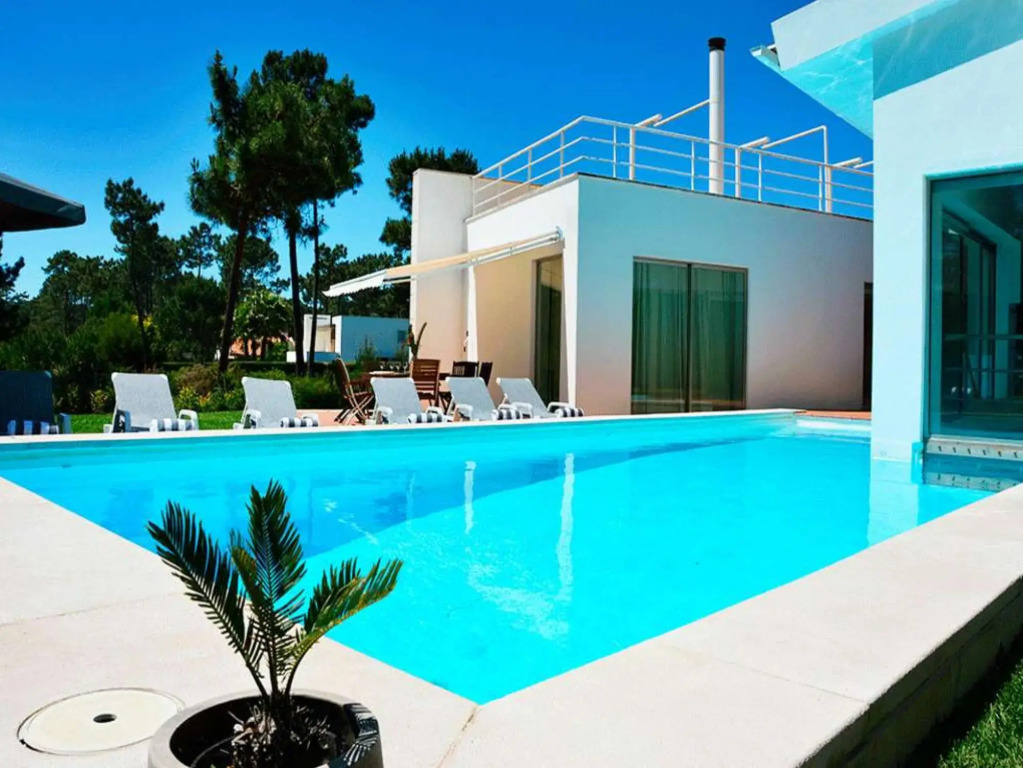 Villa Aroeira II