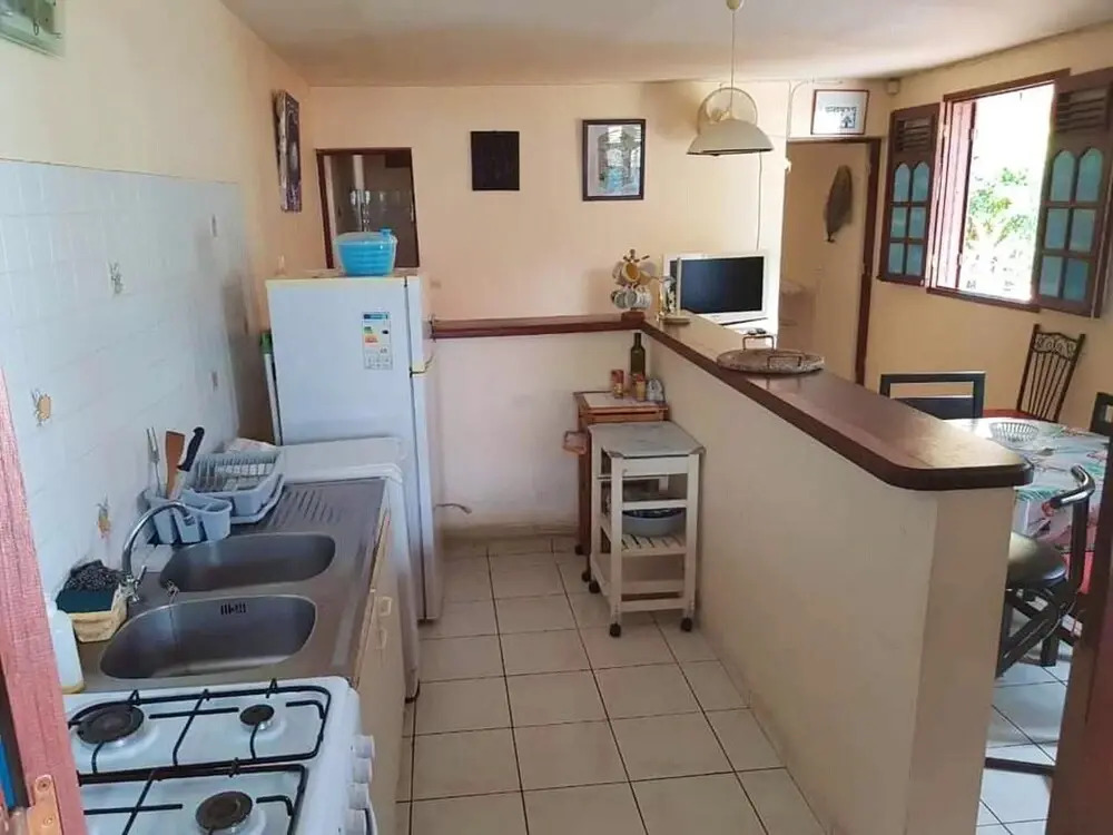 Apartment with 2 Bedrooms in Baie-Mahault, with Pool Access, Furnished Terrace And Wifi - 15 Km From the Beach