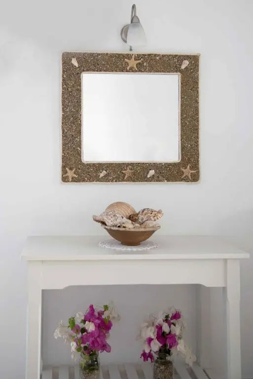Flora & Agelos Studios - Paros