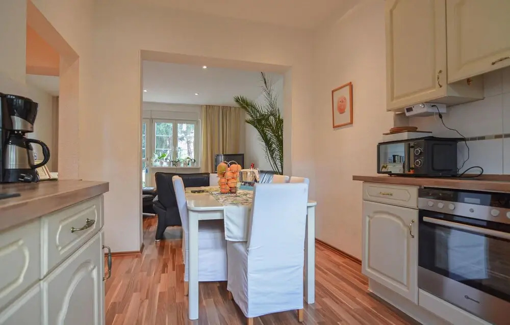 2 Bedroom Lovely Home In Berlin