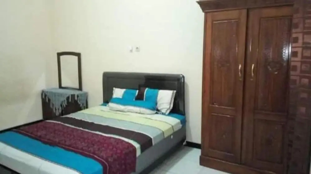Hotel O Holy HomestayNearWisata Kopi Desa Tamansari