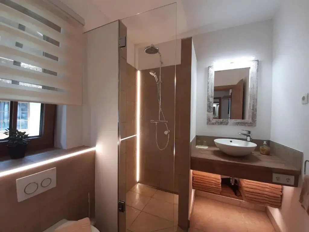 Hochalmbahnen Chalets 9W2, Kiefer, nahe Gondel