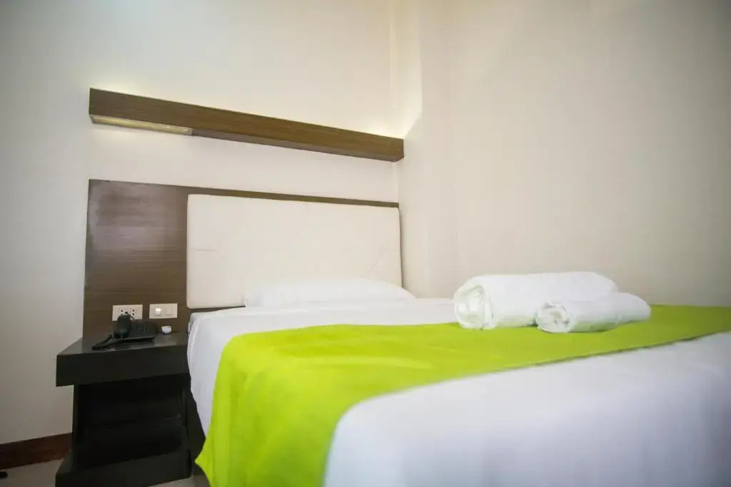 Benrose Hotel