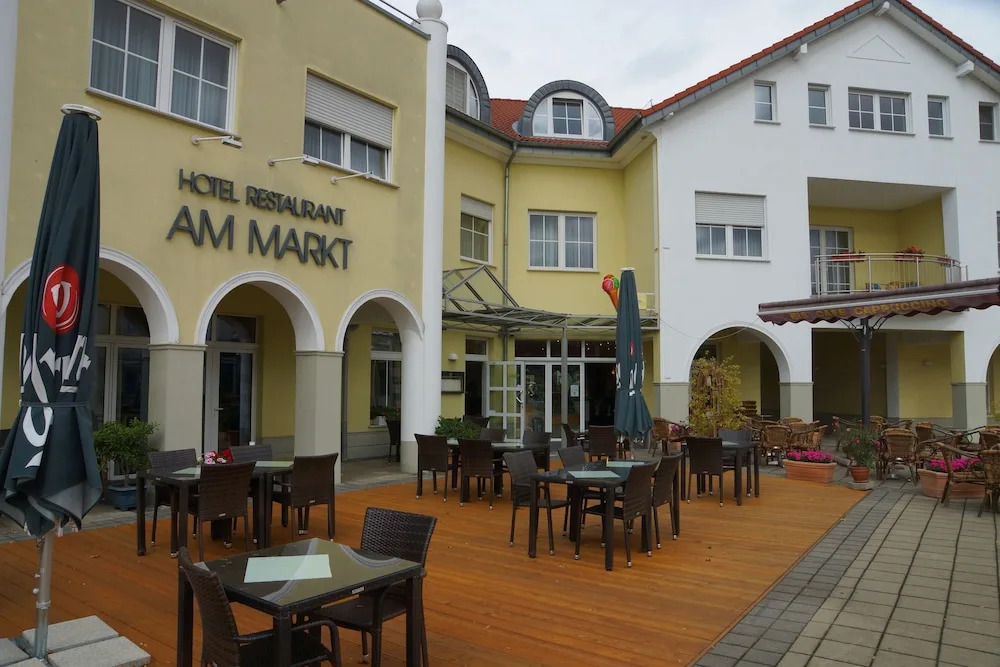 Warias Hotel am Geiseltalsee - Nähe Merseburg und Mücheln