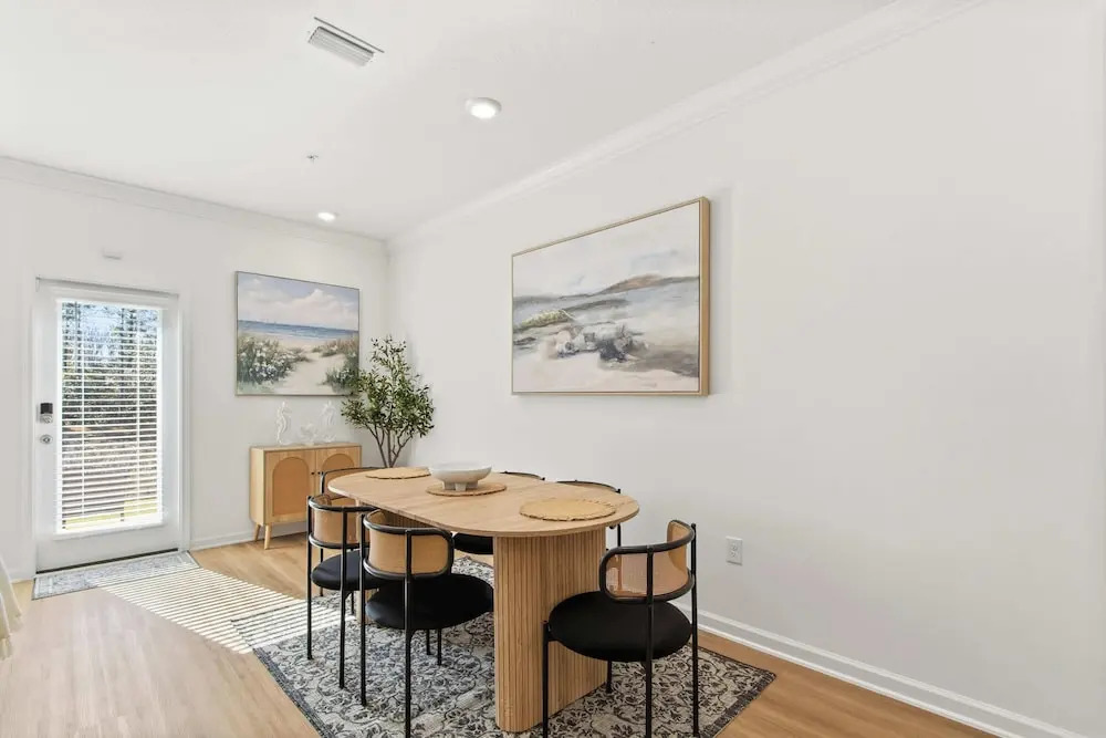 Dual Townhome Sleeps 14 Beach Fun Dining