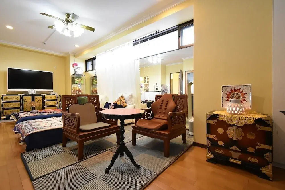 Bibi Palace