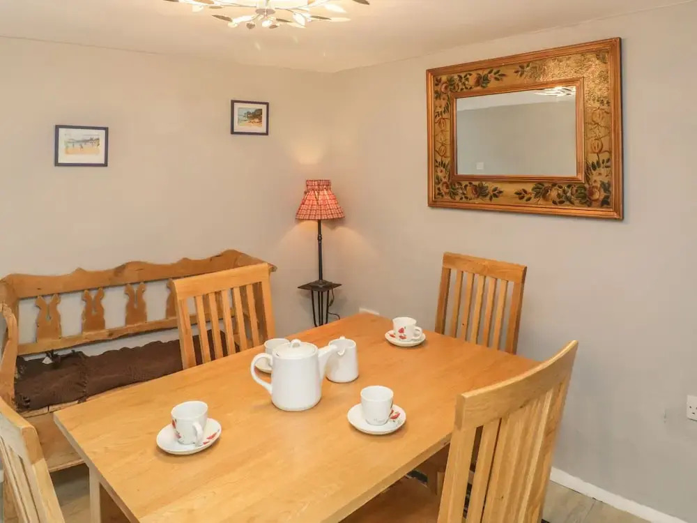 1 Belle Vue Cottage