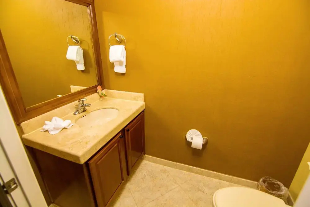 Bonita 703 - 3 Br Condo