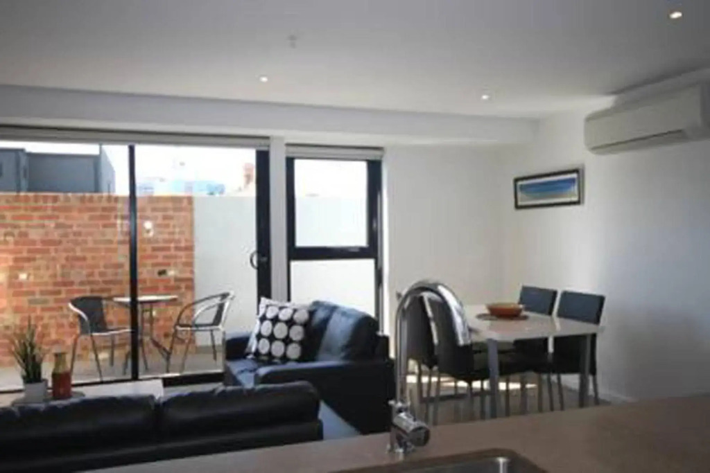 RNR Serviced Apartments North Melbourne