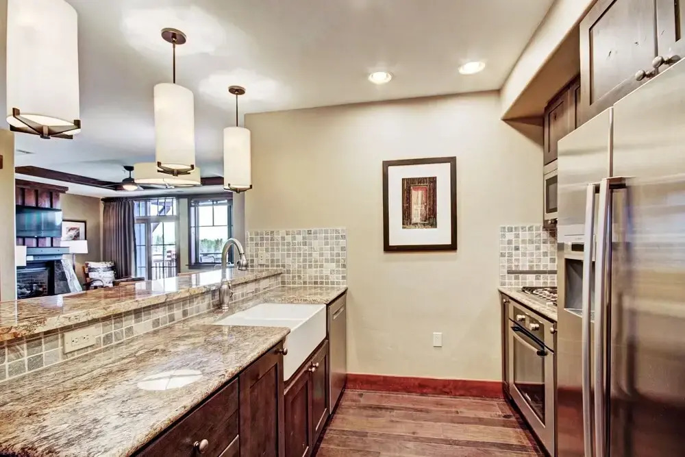 Luxury One Bedroom  At Base Of Peak 8! Condo by RedAwning