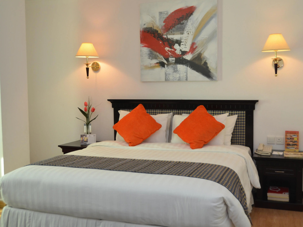 Pars International Hotel