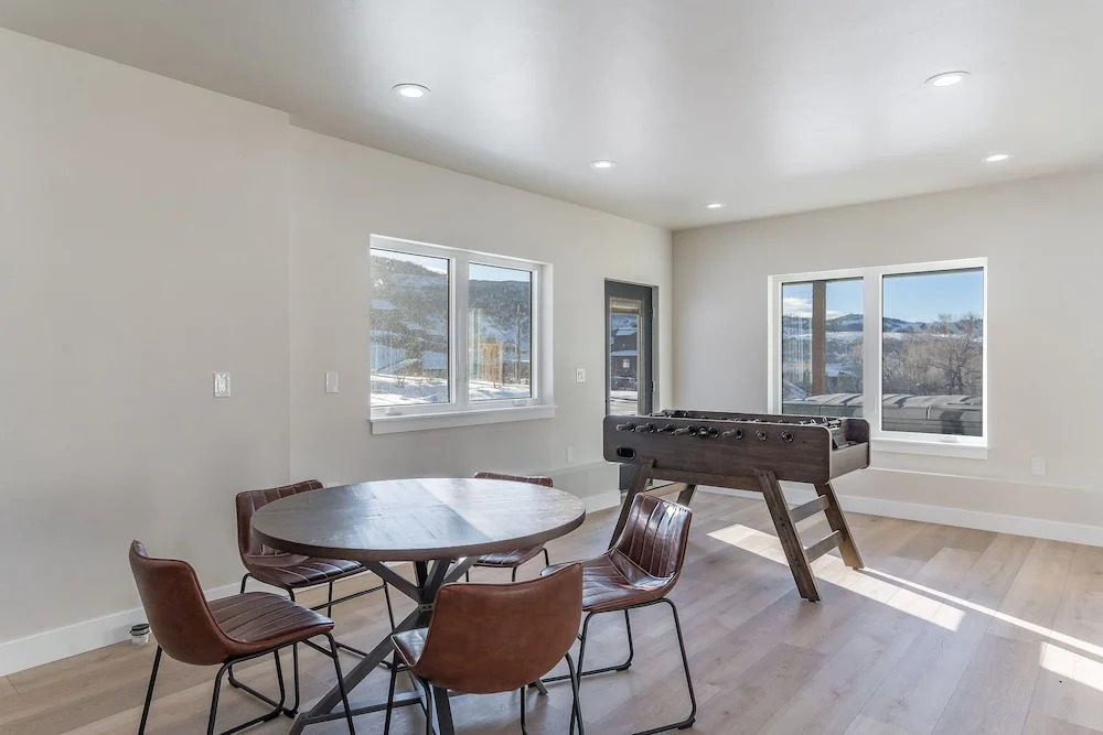 845 Mill Run Court 5 Bedroom Home by RedAwning