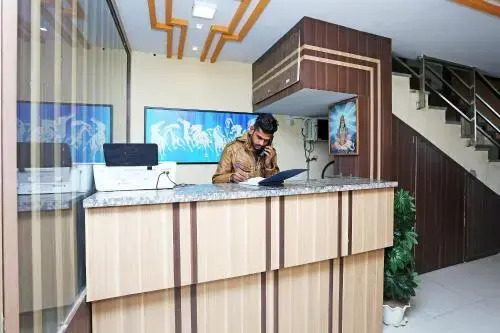 Golden Treasure Homestay by OYO Rooms