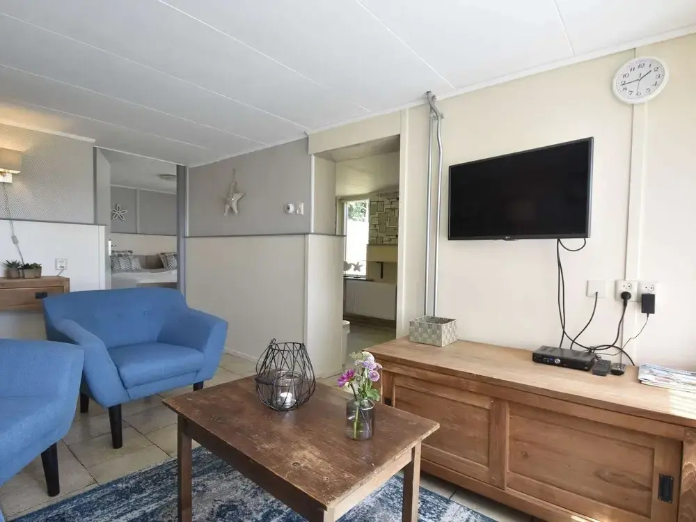 Lovely Holiday Home With Garden, Barbecue, Garden Furniture