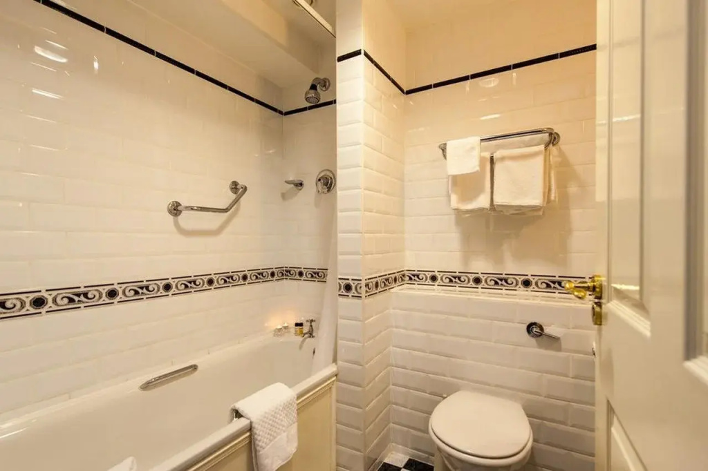 Blarney Castle Hotel