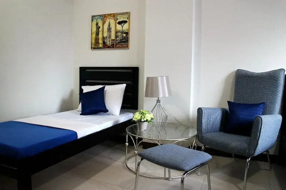 Food District Hostel - Ortigas Kapitolyo