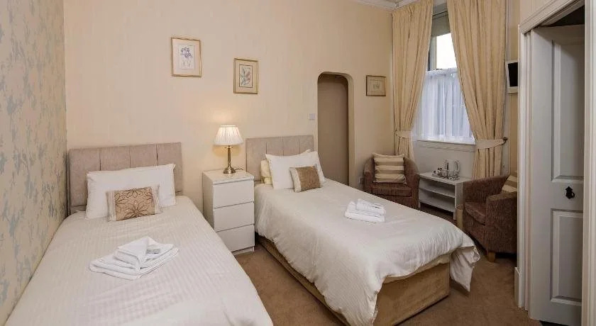 Glengarry Guest House