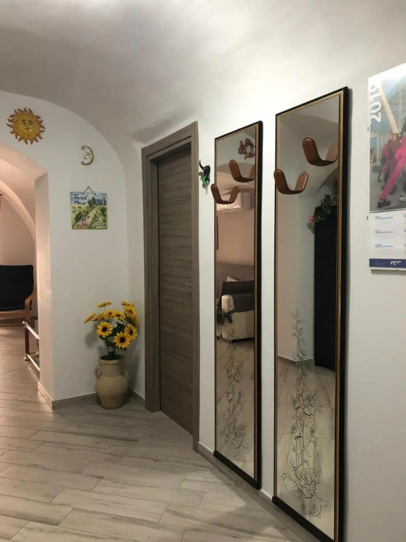 Tourist House La Castellana