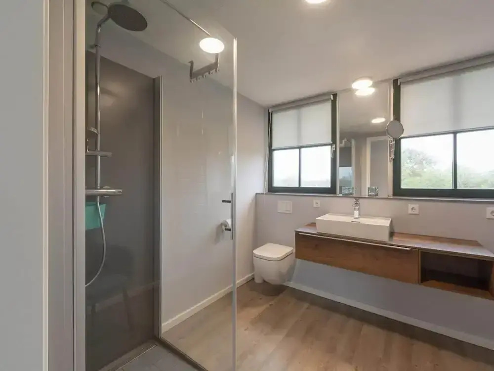 Stylish and Modern Furnished Holiday Villa