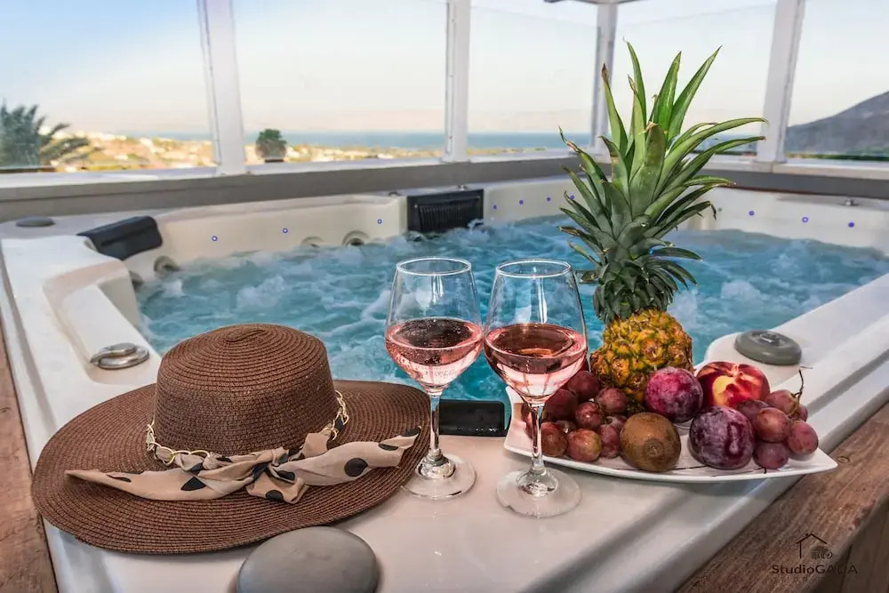 Country Suites with Jaccuzzi & Pool